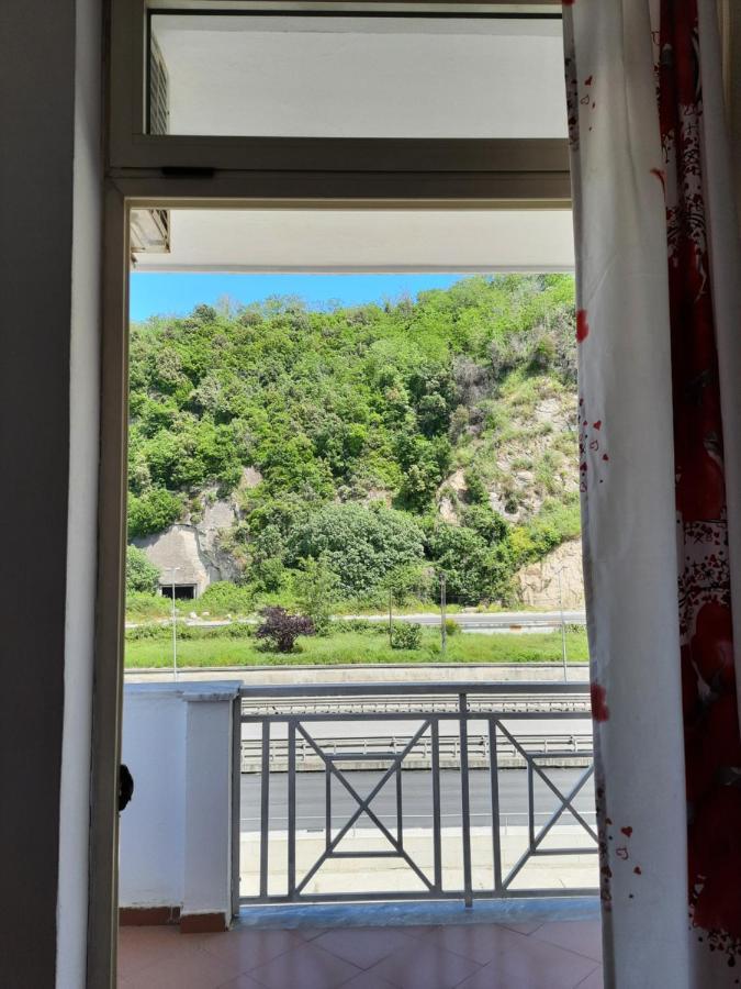 Hotel Nacional Дуррес Экстерьер фото